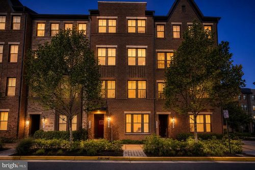 20707 Heron Landing Dr, STERLING, VA, 20166-2525 | Card Image