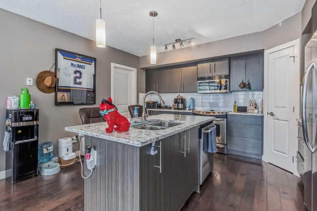 206 - 15207 1 Street Se, Home with 2 bedrooms, 2 bathrooms and 1 parking in Calgary AB | Image 5