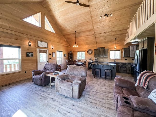 20133 Twp Rd 832, House other with 3 bedrooms, 2 bathrooms and null parking in St Isidore AB | Image 12