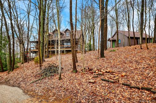 12120 Young Rd, Amanda, OH, 43102-9522 | Card Image