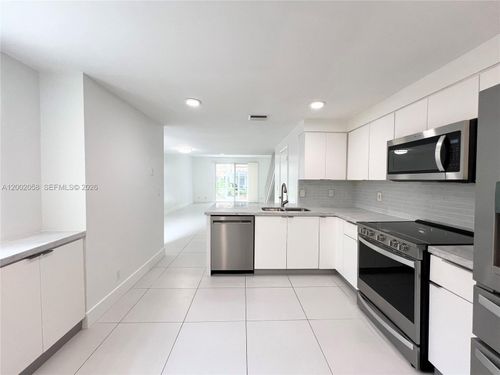 1524 Coronado Rd, Weston, FL, 33327 | Card Image