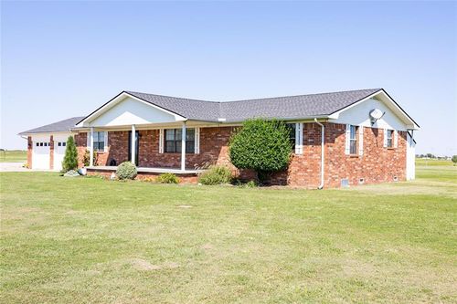 7040 Choctaw St, Union City, OK, 73090-6664 | Card Image