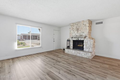 5902 N Granite Reef Rd, Scottsdale, AZ, 85250-6292 | Card Image