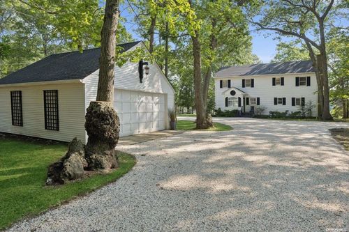 970 Trumans Path, East Marion, NY, 11939-1406 | Card Image
