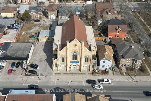 360 Colborne St, Brantford, ON, N3S3N3 | Card Image