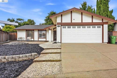 3971 Baldwin Ct, Fremont, CA, 94536-3305 | Card Image