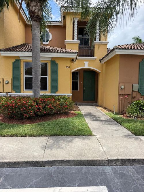 0-994 Ne 42nd Ter, Homestead, FL, 33033-6615 | Card Image