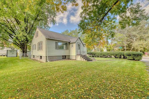 1 S 64th Ave W, Duluth, MN, 55807-2212 | Card Image