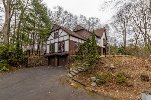 30 Boy St, Bristol, CT, 06010-8931 | Card Image