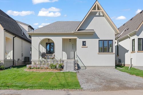 4054 Glenspring Road, Fort Erie, ON, L0S1B0 | Card Image