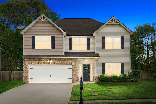 735 Sturdivant Dr, Clarksville, TN, 37042-1461 | Card Image