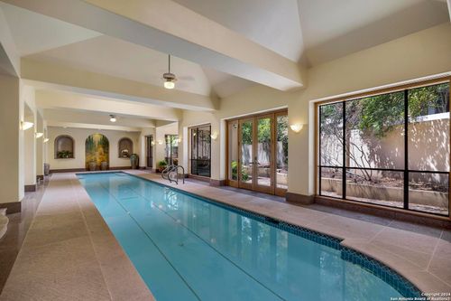 11748 Mill Rock Rd, San Antonio, TX, 78230-2622 | Card Image