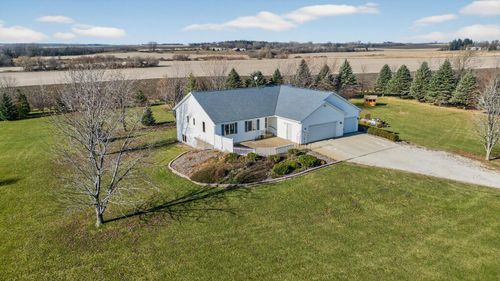 59879 185th Ave, Dodge Center, MN, 55927-8104 | Card Image