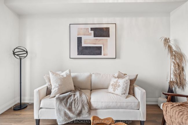 1812 - 7171 Yonge St, Condo with 2 bedrooms, 1 bathrooms and 1 parking in Thornhill ON | Image 10
