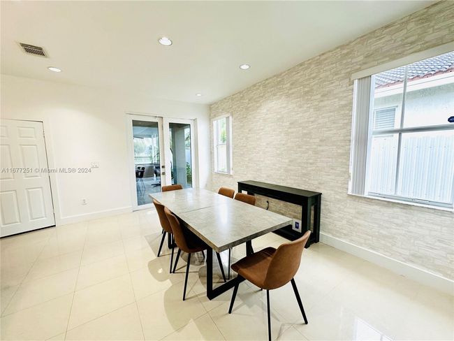 10886 Sw 242 Nd St, House other with 4 bedrooms, 2 bathrooms and null parking in Homestead FL | Image 14