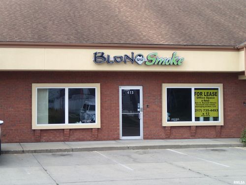 413 Keokuk St, Lincoln, IL, 62656-1726 | Card Image