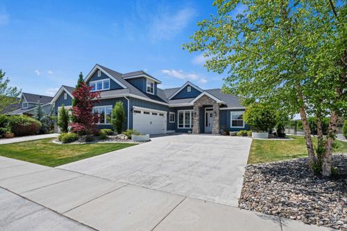 2559 N Synergy Ave, Eagle, ID, 83616-7600 | Card Image