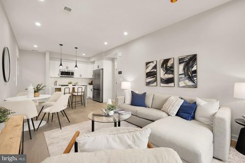 apt-1-2606 41st St Nw, WASHINGTON, DC, 20007-1256 | Card Image