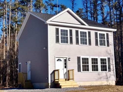 231A River Road, Topsham, ME, 04086 | Card Image