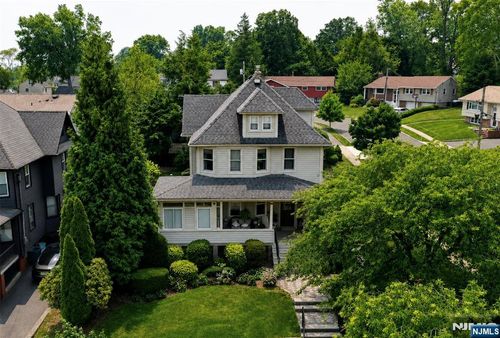 519 High St, Oradell, NJ, 07649-2612 | Card Image