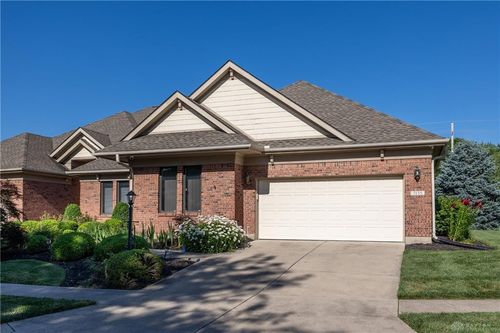 7135 Salem Crossing Pl, Englewood, OH, 45322-2570 | Card Image
