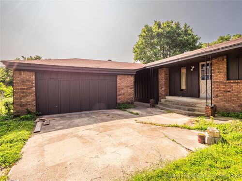 1015 Diehl Ln, Hartshorne, OK, 74547 | Card Image