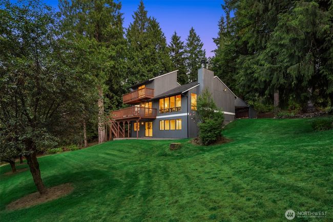 15400 230 Th Ave Se, House other with 4 bedrooms, 3 bathrooms and 4 parking in Issaquah WA | Image 15