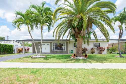 731 Nw 17th St, Homestead, FL, 33030-4048 | Card Image