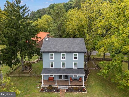 4701 Edges Mill Rd, DOWNINGTOWN, PA, 19335-1909 | Card Image