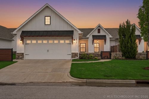 1912 Imperial Pl, Broken Arrow, OK, 74011-2915 | Card Image