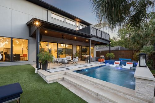 9733 Mixon Dr, Dallas, TX, 75220-3743 | Card Image