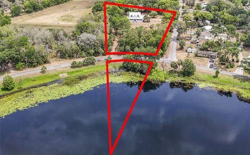 511 E Mirror Lake Dr, FRUITLAND PARK, FL, 34731-4326 | Card Image