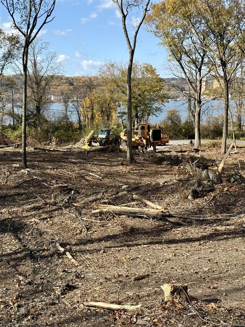 16 River Road N, Wappinger, NY, 12512 | Card Image