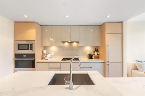 411-3538 Sawmill Cres, Vancouver, BC, V5S0J8 | Card Image