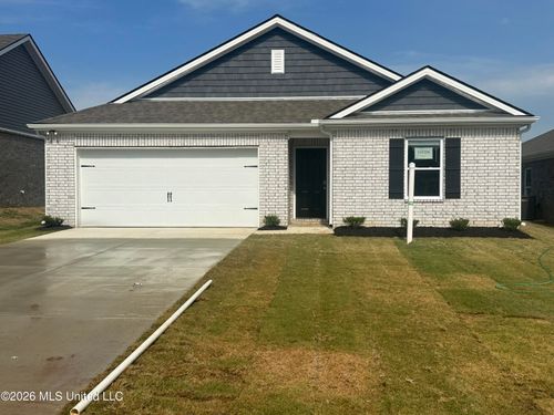 33 Thorn Tree St, Byhalia, MS, 38611-1110 | Card Image