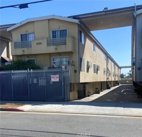 16-8800 Burnet, Los Angeles, CA, 91343 | Card Image