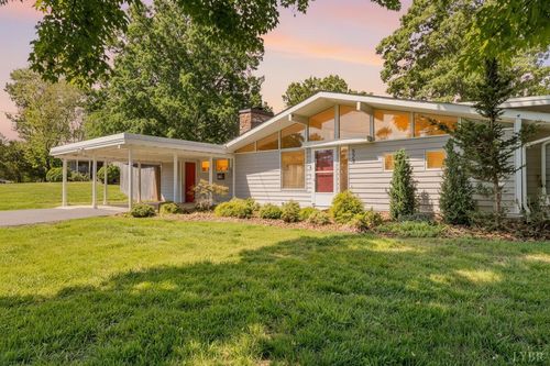 523 Elmwood Avenue, Lynchburg, VA, 24503 | Card Image