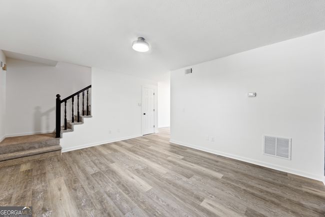 1468 Springleaf Cir Se, Townhouse with 2 bedrooms, 3 bathrooms and null parking in Smyrna GA | Image 6