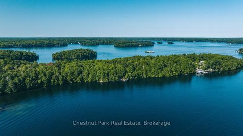 5 Burgess J31 Island, Muskoka Lakes, ON, P0B1J0 | Card Image