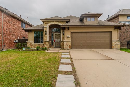 8132 Black Ash Dr, Fort Worth, TX, 76131-3517 | Card Image