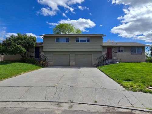 798 Skyhawk Dr, Ontario, OR, 97914-3152 | Card Image