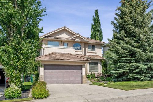 30 Gleneagles View, Cochrane, AB, T0L0W2 | Card Image