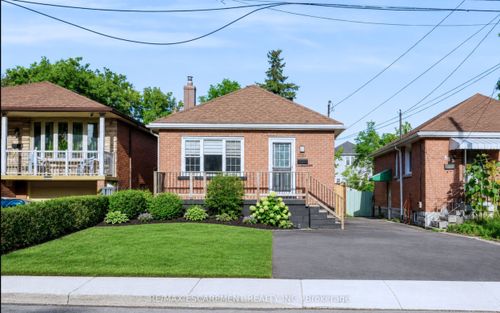 256 E 25th St, Hamilton, ON, L8V3A7 | Card Image