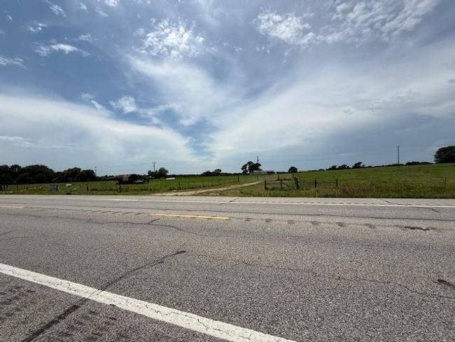 25290 Highway 105 W, Home with 3 bedrooms, 2 bathrooms and null parking in Montgomery TX | Image 25