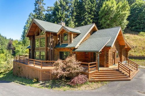 2944 Williams Creek Rd, Ferndale, CA, 95536 | Card Image