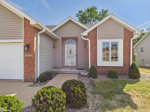 3267 Brookshire Dr, Keokuk, IA, 52632-2141 | Card Image