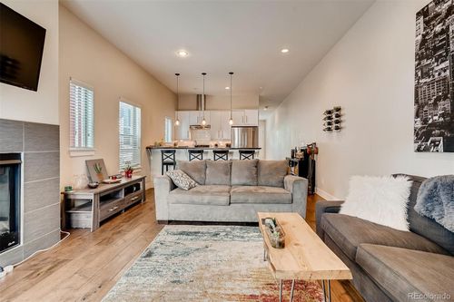 538 S Lincoln St, Denver, CO, 80209-4020 | Card Image