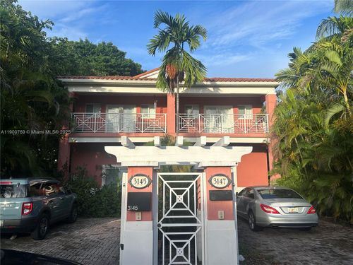 3147-3147 New York St, Miami, FL, 33133-4327 | Card Image