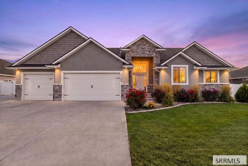 5249 S Glendora Ave, Idaho Falls, ID, 83404-1246 | Card Image