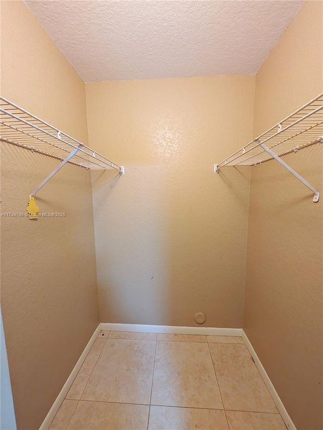 APT-1112 - 9777 Westview Dr, Condo with 2 bedrooms, 2 bathrooms and null parking in Coral Springs FL | Image 17